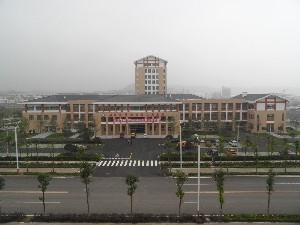 濰坊昌大建設(shè)集團(tuán)援建北川縣人民醫(yī)院工程順利通過“泰山杯”驗收